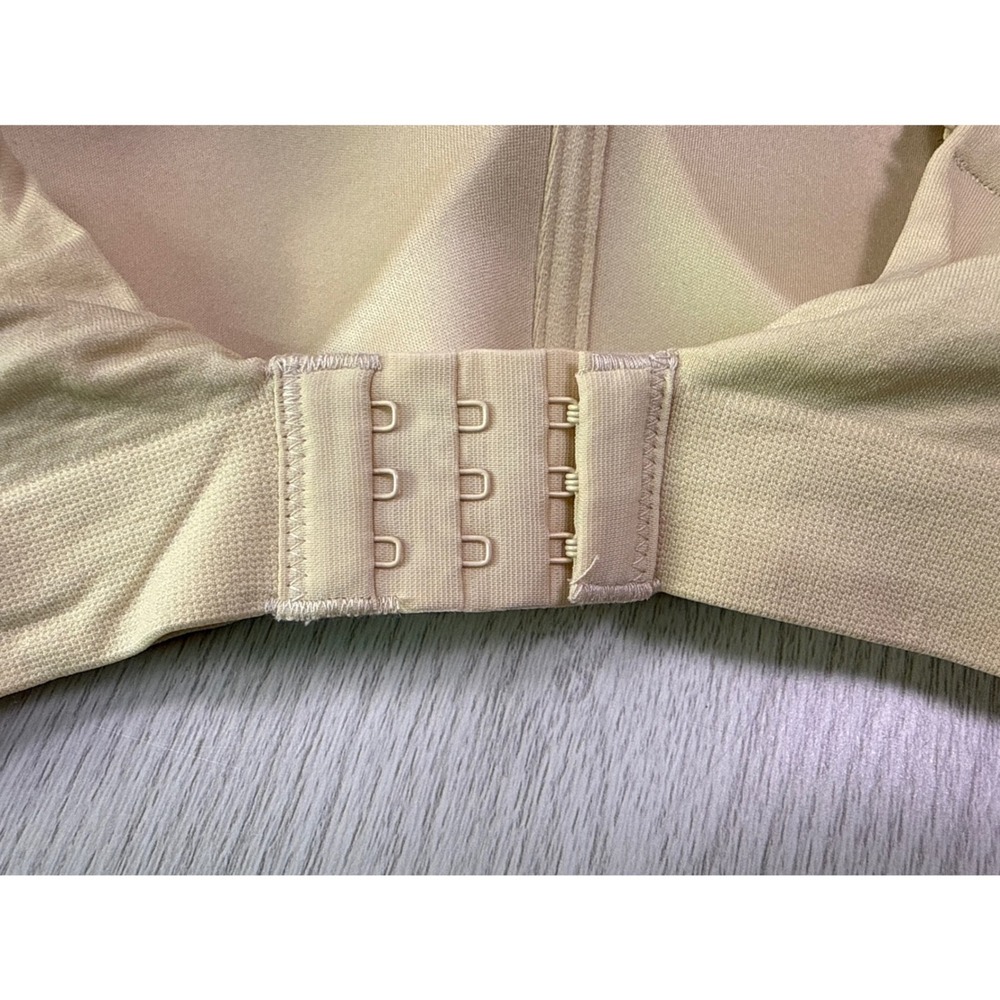 Truekind Supportive Comfort Wireless Shaping Bra Chai Beige Womens Medium NWT - Picture 4 of 6